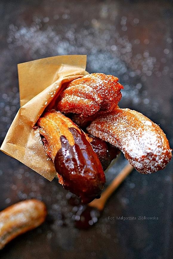Churros - hiszpańskie wypieki na ezoterycznym spotkaniu przy piekarniku