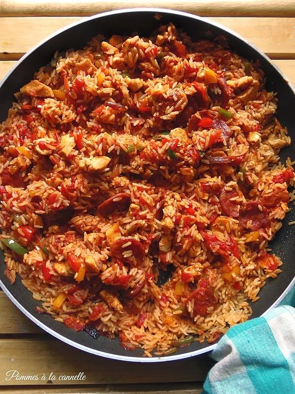 Jambalaya z chorizo i kurczakiem
