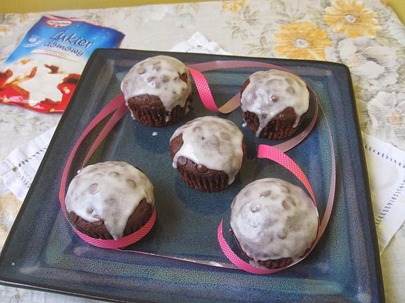 Kakaowe muffinki z lukrem