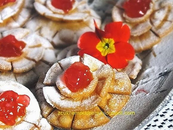 Róże karnawałowe