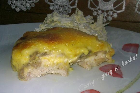Filet z kurczaka zapiekany w sosie curry
