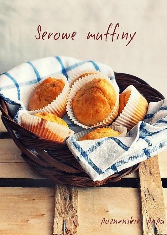 Serowe babeczki z cebulką