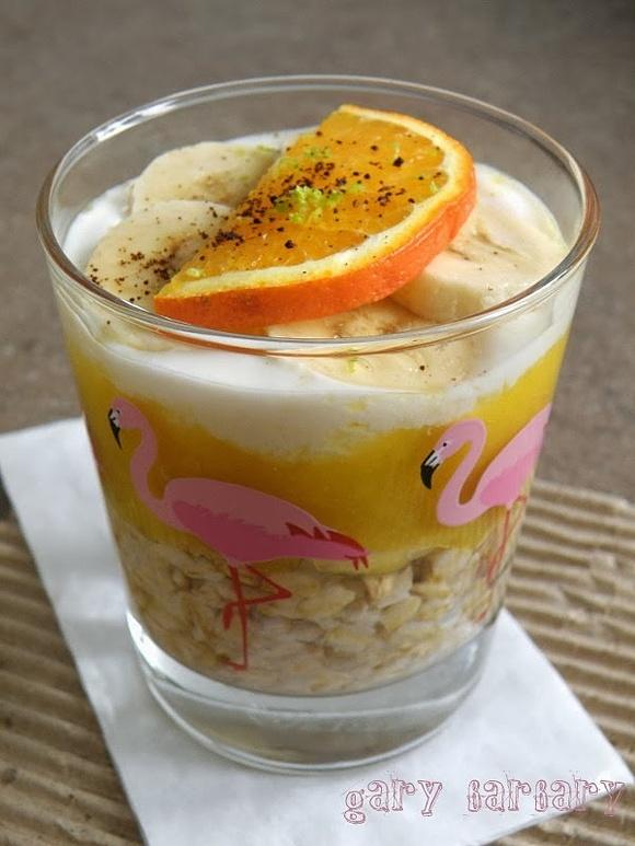 Mango-śniadanie owsianka warstwowa