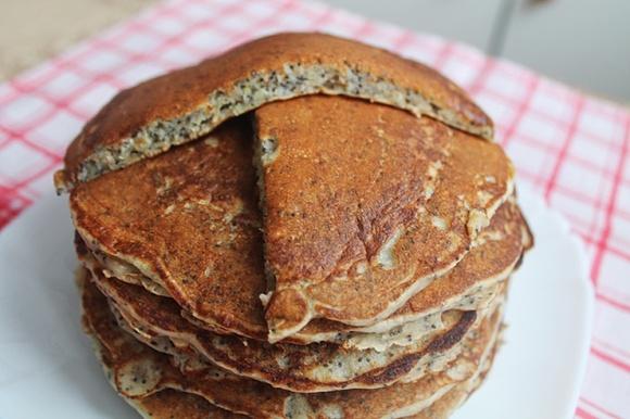 Makowo-słonecznikowe pancakes