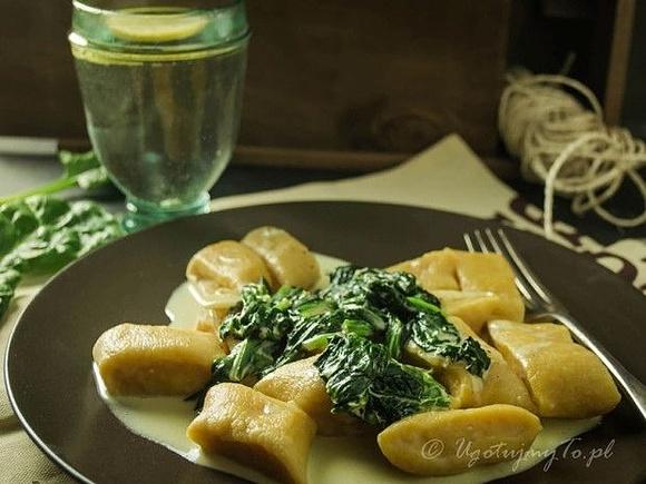 Leniwe pierogi dyniowe