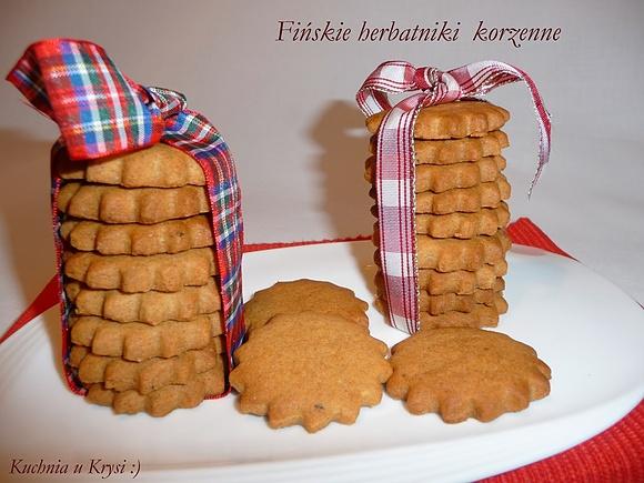 Fińskie herbatniki korzenne