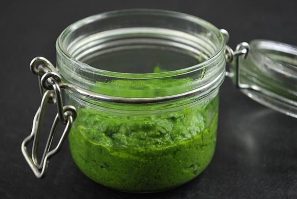 Pesto z rukoli