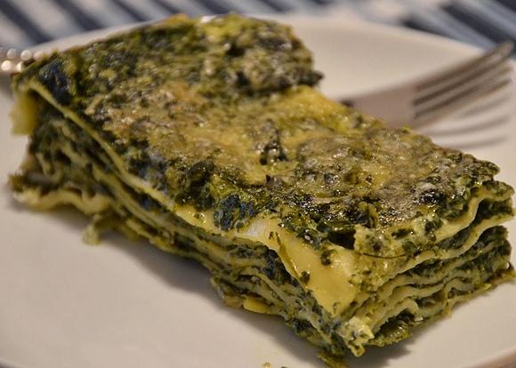 Lasagne ze szpinakiem i twarogiem bez beszamelu