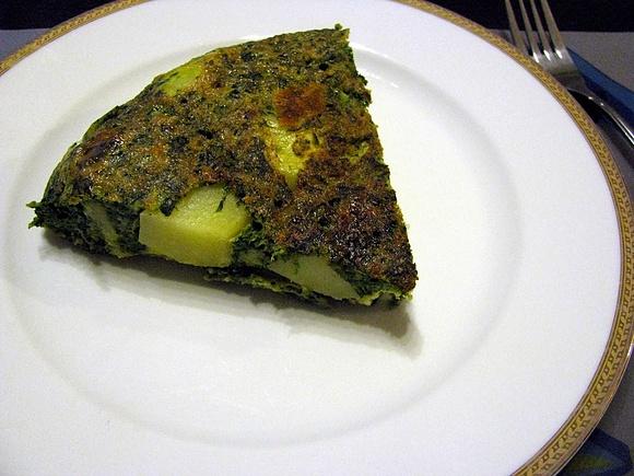 Tortilla hiszpańska z ziemniakami i szpinakiem