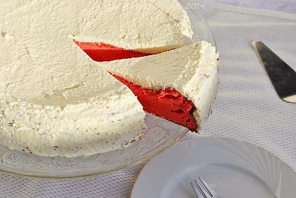 Kokosowy sernik red velvet