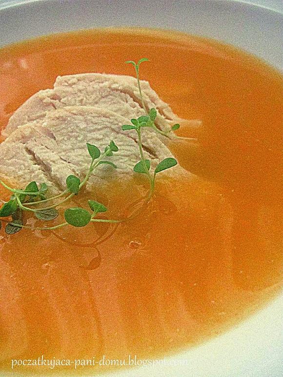 Zupa marchewkowa z kurczakiem