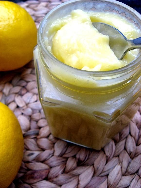 Lemon curd - cytrynowy krem do deserów i wypieków
