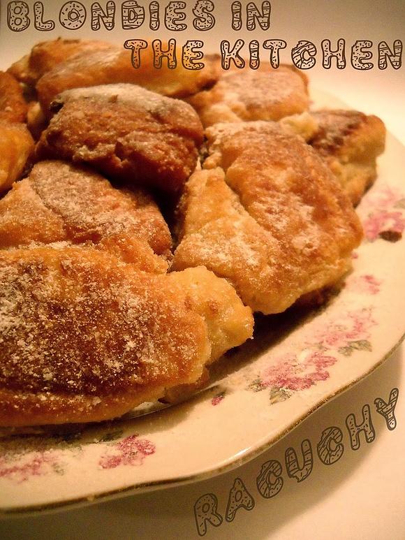 Racuchy drożdżowe