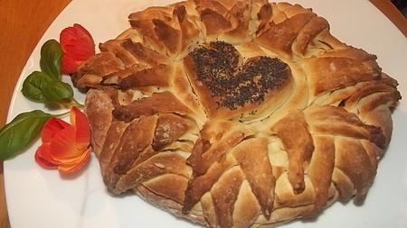 Słonecznik z drożdżami i mąką tortową