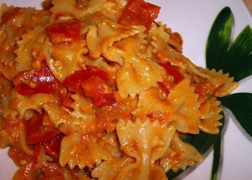 Farfalle rosso