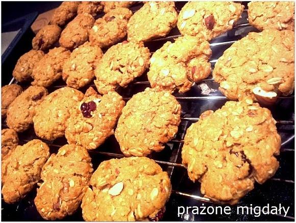 Ciastka owsiane z masłem orzechowym