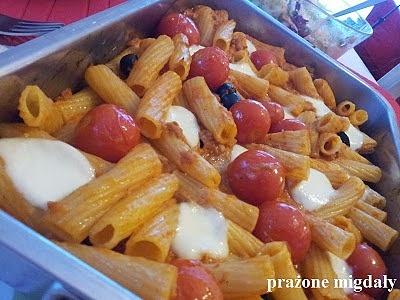 Penne z tuńczykiem wg Okrasy