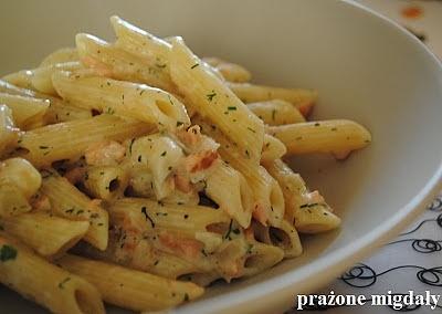 Penne z łososiem i koperkiem