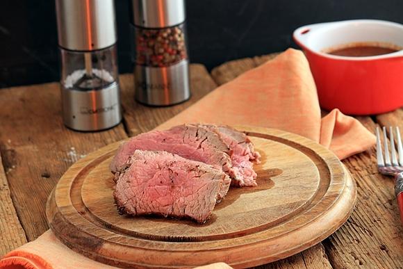 Lomo al trapo czyli filet w bawełnie