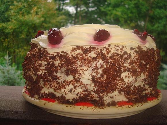 Tort z śliwkową nutellą