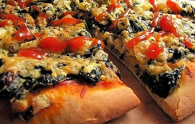 Pizza ze szpinakiem