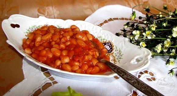 Fasola w pomidorach