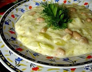 Biała kapusta z fasolą