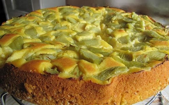Dietkowe ciasto z rabarbarem