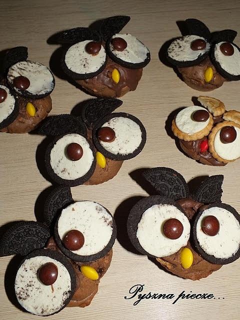 Sowy mądre głowy na Halloween - dekoracyjne muffinki dla dzieci