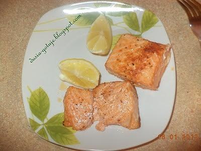 Filet z łososia pieczony