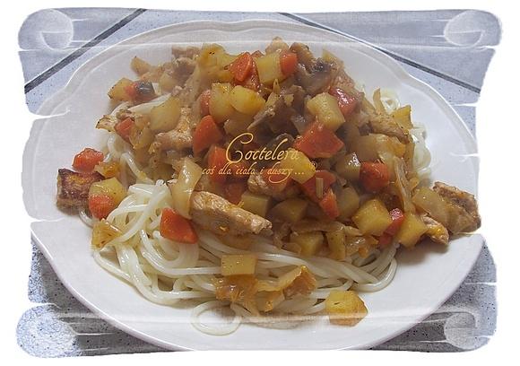 Potrawka z makaronem spagetti