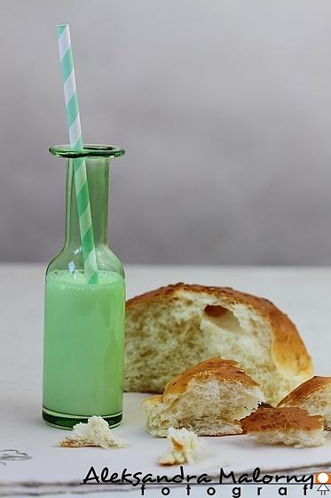 Bułeczka mleczna z mleczkiem