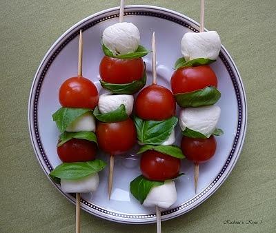 Pomidorki koktajlowe z mini mozzarellą