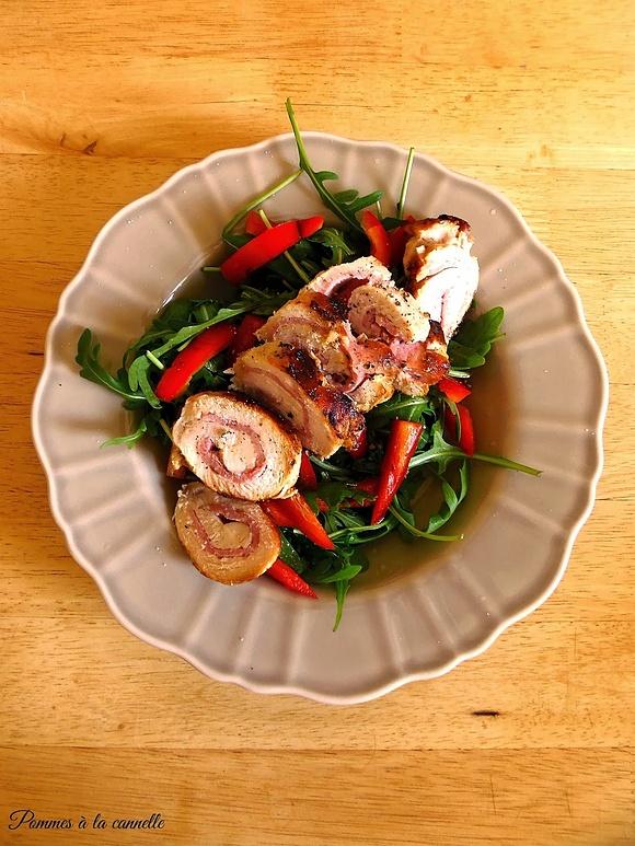 Roladki z indyka z szynką i parmezanem w musztardowo-śmietanowym sosie