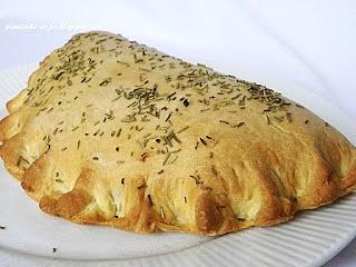 Calzone z mięso- warzywnym farszem