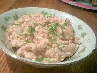 Pasta do chleba z jajkiem, szynką i szczypiorkiem