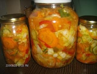 Sałatka z curry na zimę - aromatyczny przepis