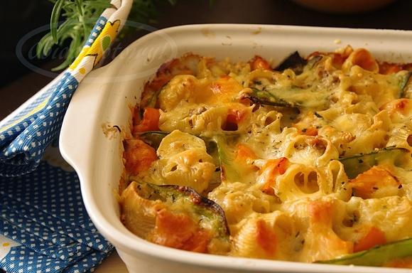 Lumaconi zapiekane z serem