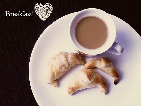 Croissanty z papryką marynowaną