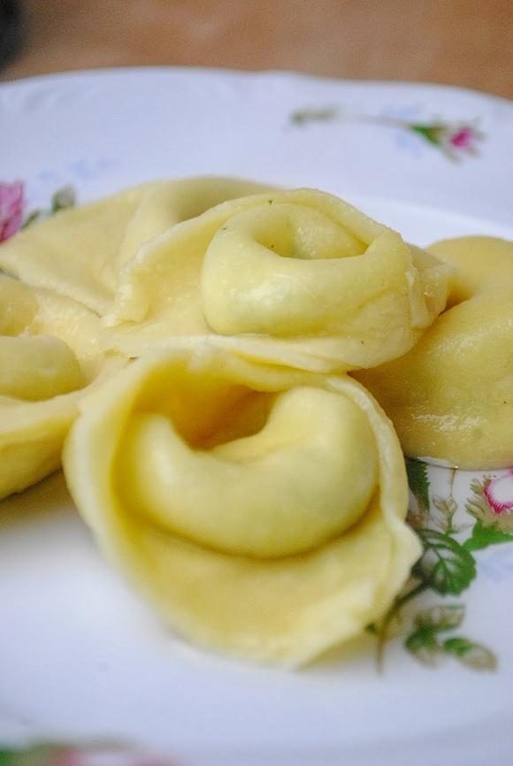 Tortelloni z farszem krewetkowym