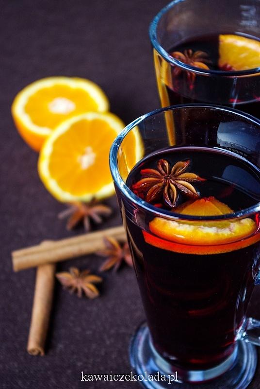 Grzane wino z pomarańczą i anyżem gwieździstym