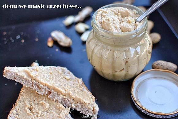 Domowe masło orzechowe z miodem