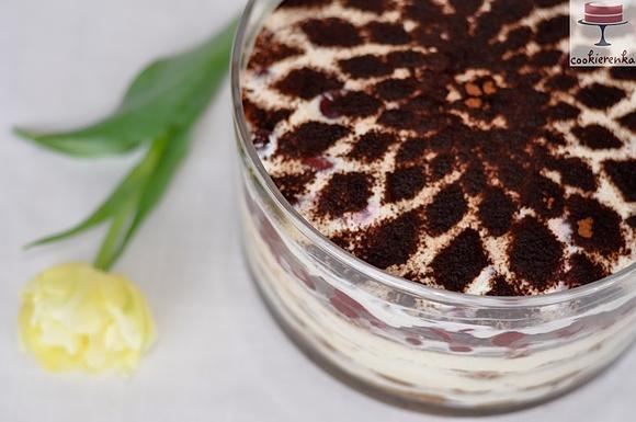 Tiramisu z wiśniami i kakao bez pieczenia