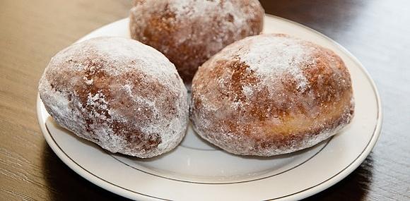 Pączki bez tłuszczu, smaczne i lekkie, na około 25 sztuk