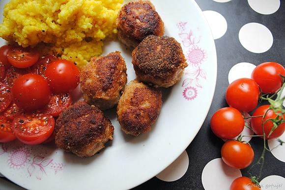 Pulpeciki z ryżem curry i sokiem winogronowym