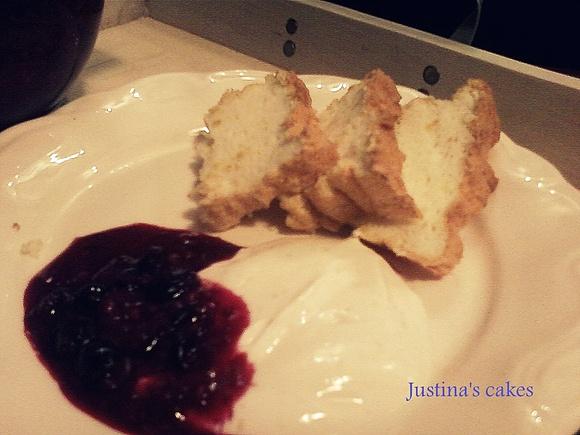 Angel cake - lekkie i delikatne ciasto dla miłośników bezy