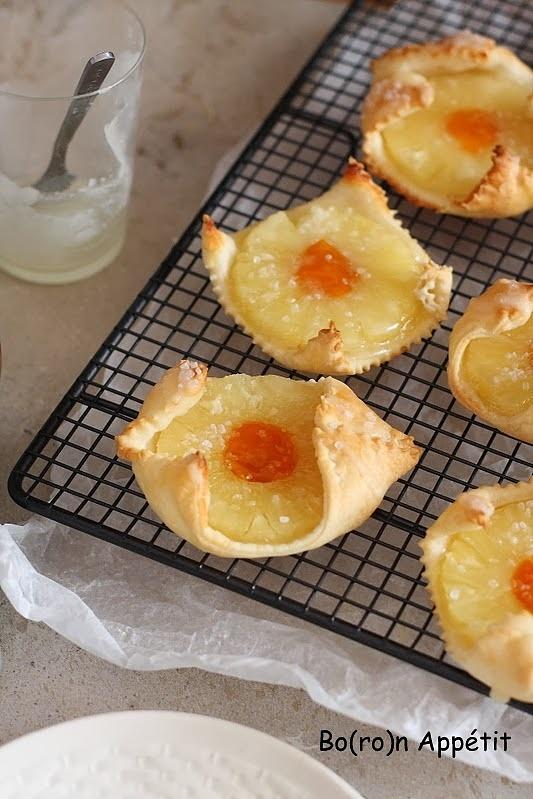 Ciastka francuskie z ananasem