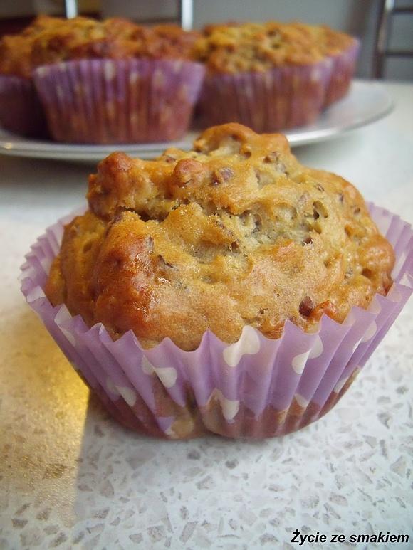 Muffiny pełnoziarniste z bakaliami