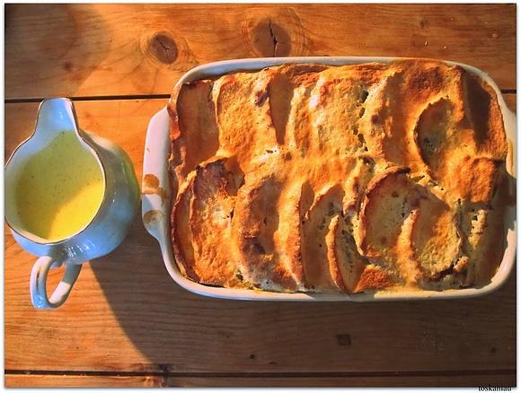 Pudding z paczków z sosem custard