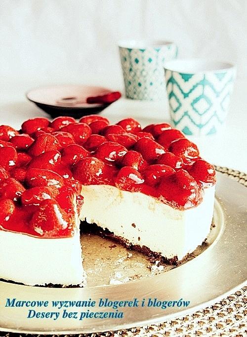 Tort serowy bez pieczenia na Dzień Kobiet
